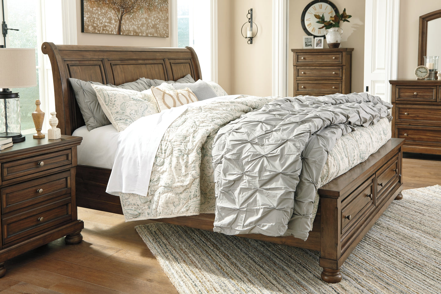 Robbinsdale  Sleigh Bed With Storage Signature Design by Ashley®