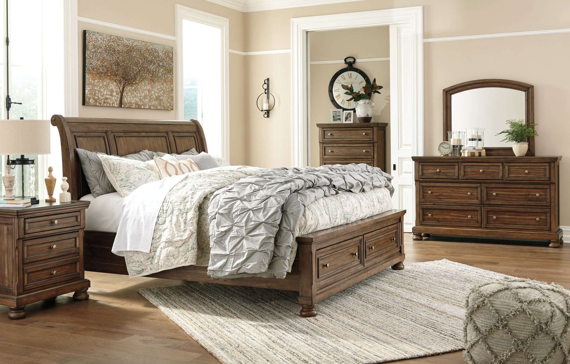 Robbinsdale  Sleigh Bed With Storage Signature Design by Ashley®