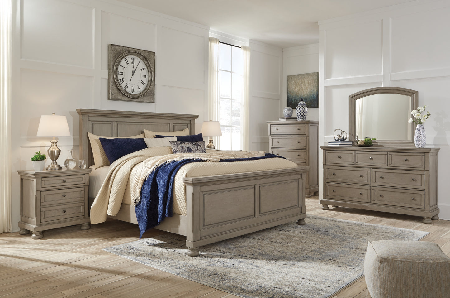 Robbinsdale  Sleigh Bed With Storage Signature Design by Ashley®