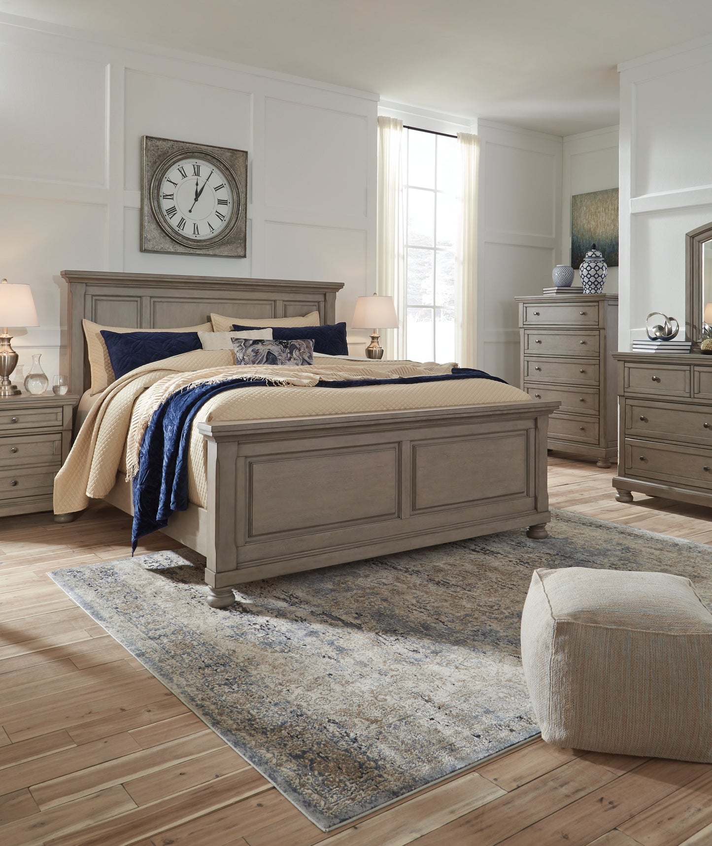 Robbinsdale  Panel Bed Signature Design by Ashley®