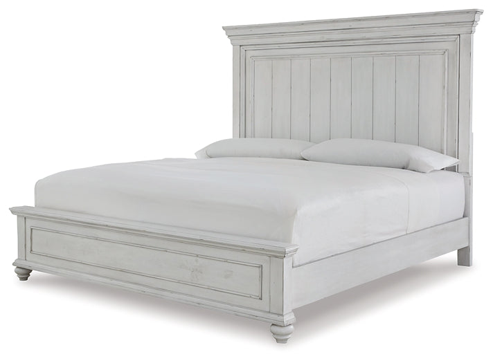 Kanwyn  Panel Bed Benchcraft®