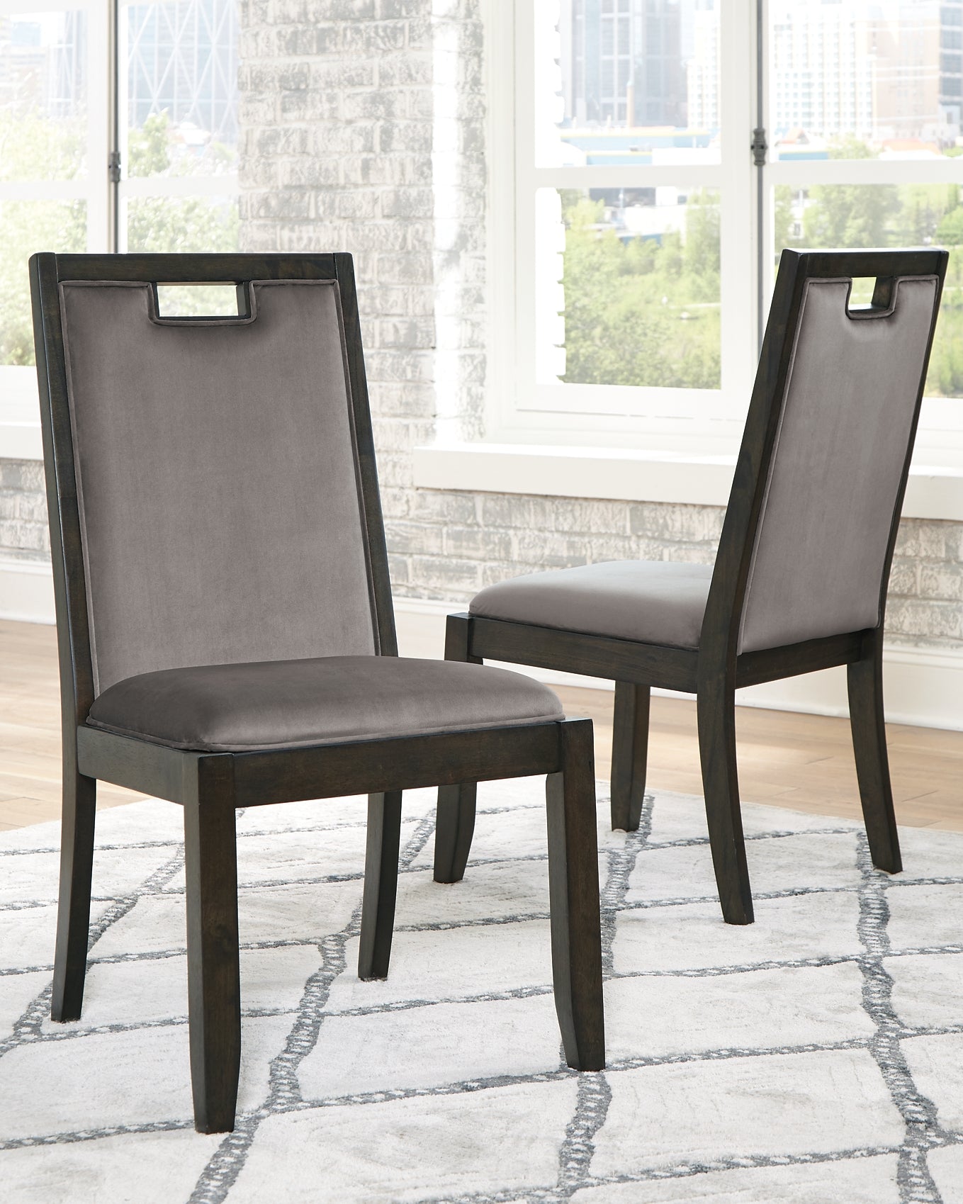 Hyndell Dining UPH Side Chair (2/CN) Signature Design by Ashley®