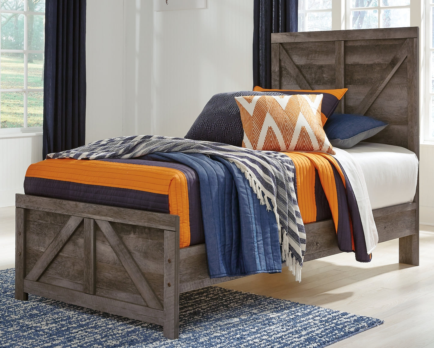 Wynnlow  Crossbuck Panel Bed Signature Design by Ashley®