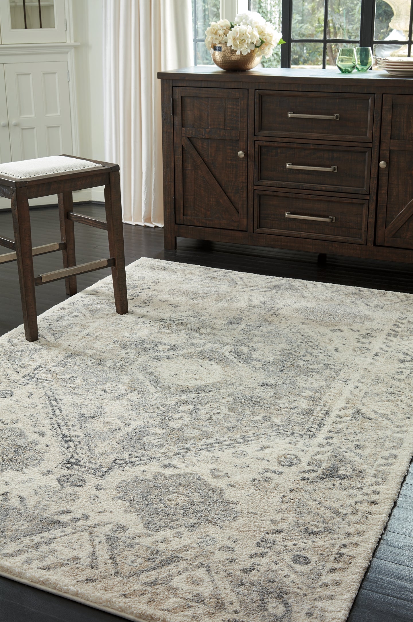 Precia Medium Rug Signature Design by Ashley®