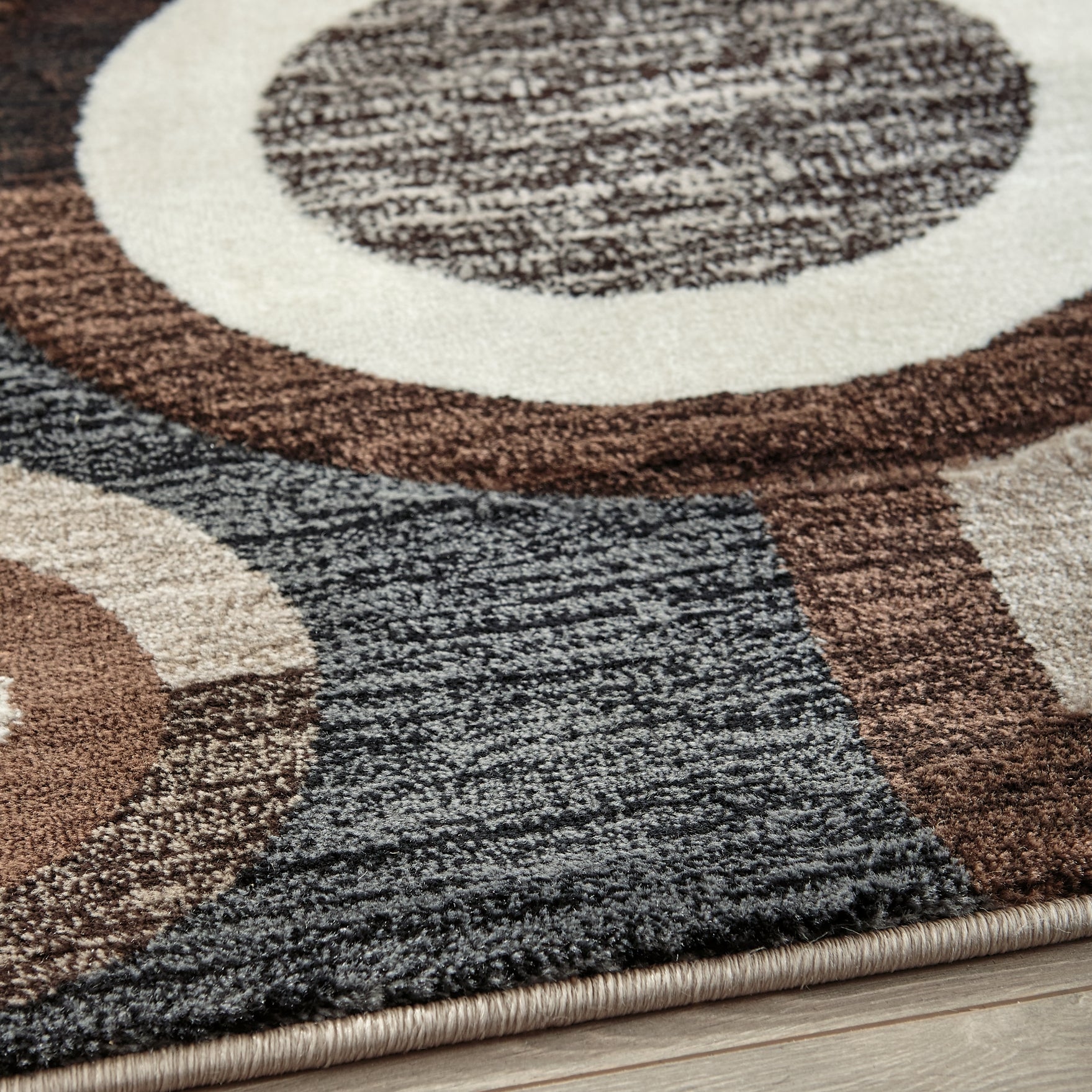 Guintte Medium Rug Signature Design by Ashley®