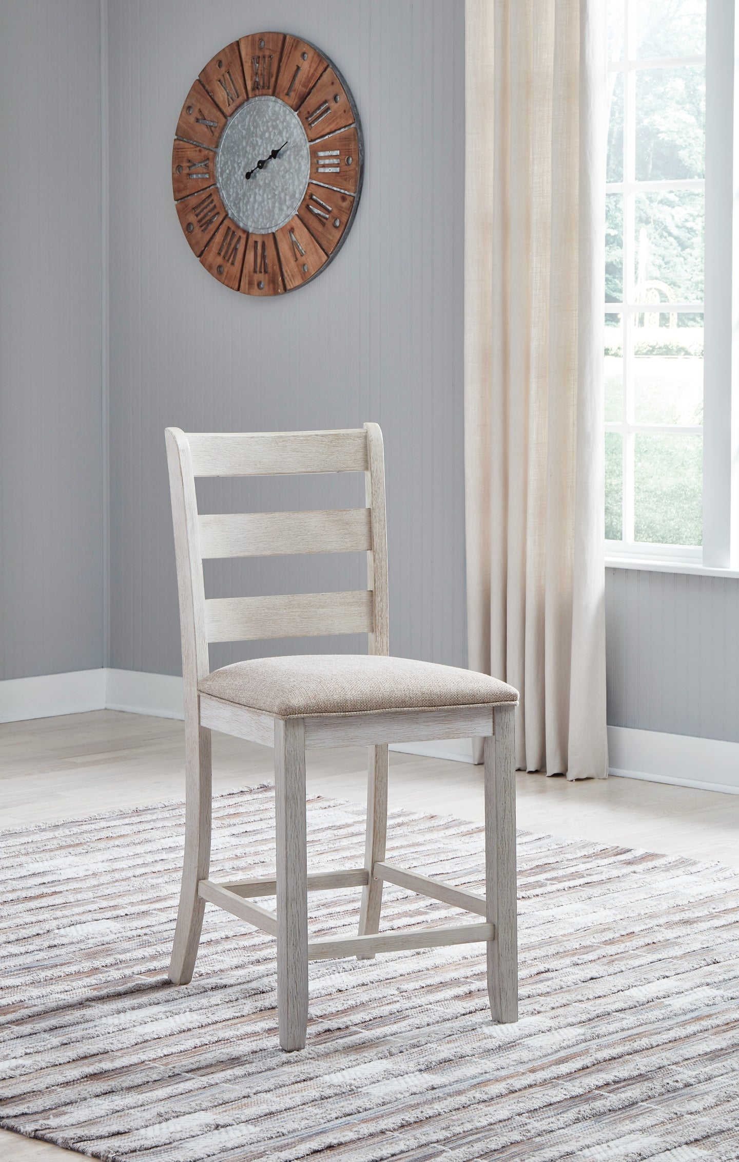 Skempton Upholstered Barstool (2/CN) Signature Design by Ashley®