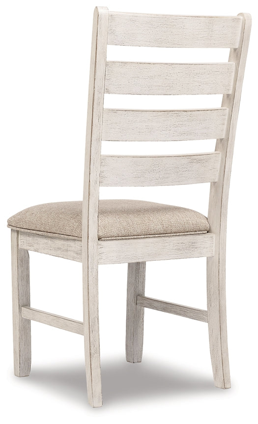 Skempton Dining UPH Side Chair (2/CN) Signature Design by Ashley®