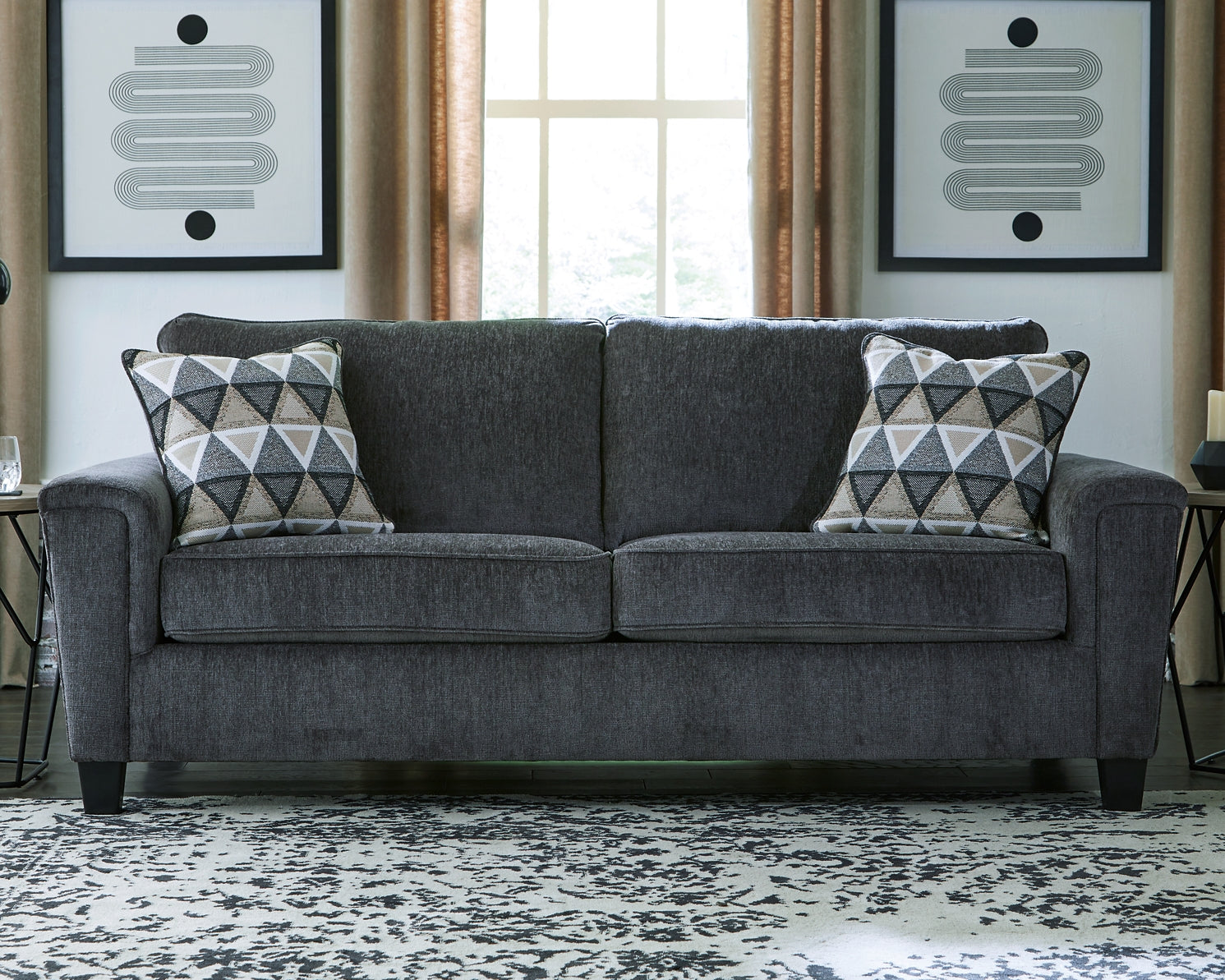 Abinger Sofa Signature Design by Ashley®