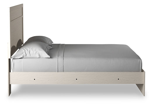 Stelsie  Panel Bed Signature Design by Ashley®