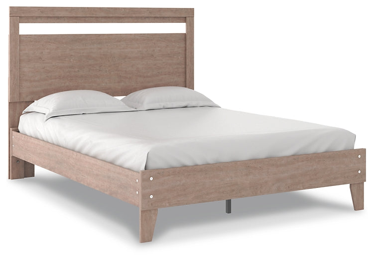 Flannia Queen Panel Platform Bed Signature Design by Ashley®