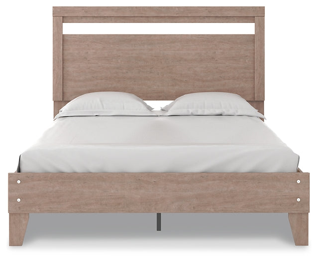 Flannia Queen Panel Platform Bed Signature Design by Ashley®