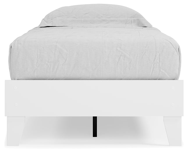 Piperton  Platform Bed Signature Design by Ashley®