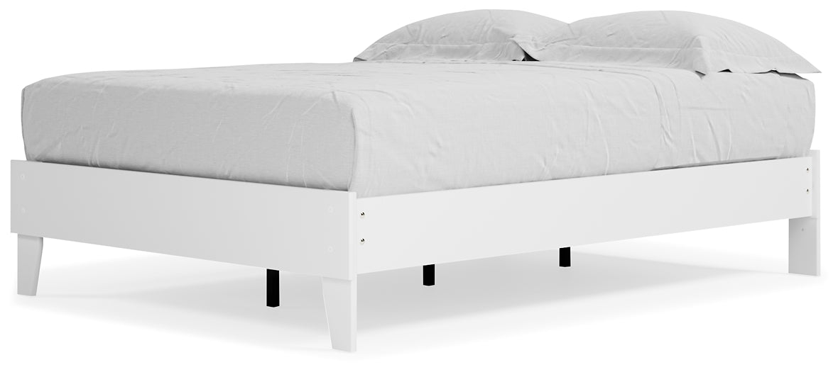 Piperton  Platform Bed Signature Design by Ashley®