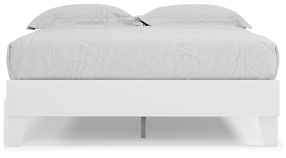 Piperton  Platform Bed Signature Design by Ashley®