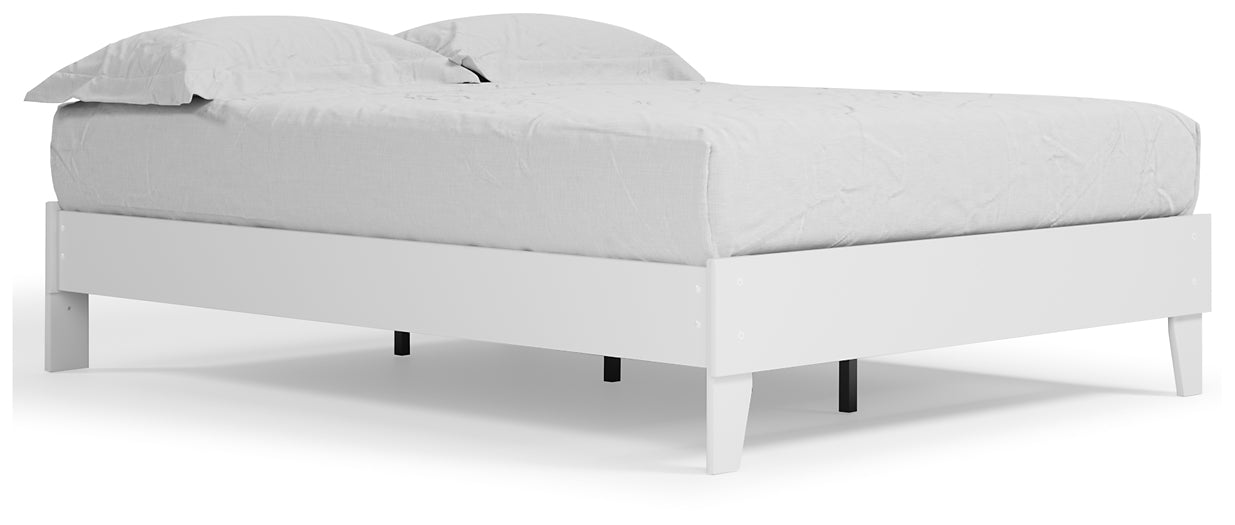 Piperton  Platform Bed Signature Design by Ashley®