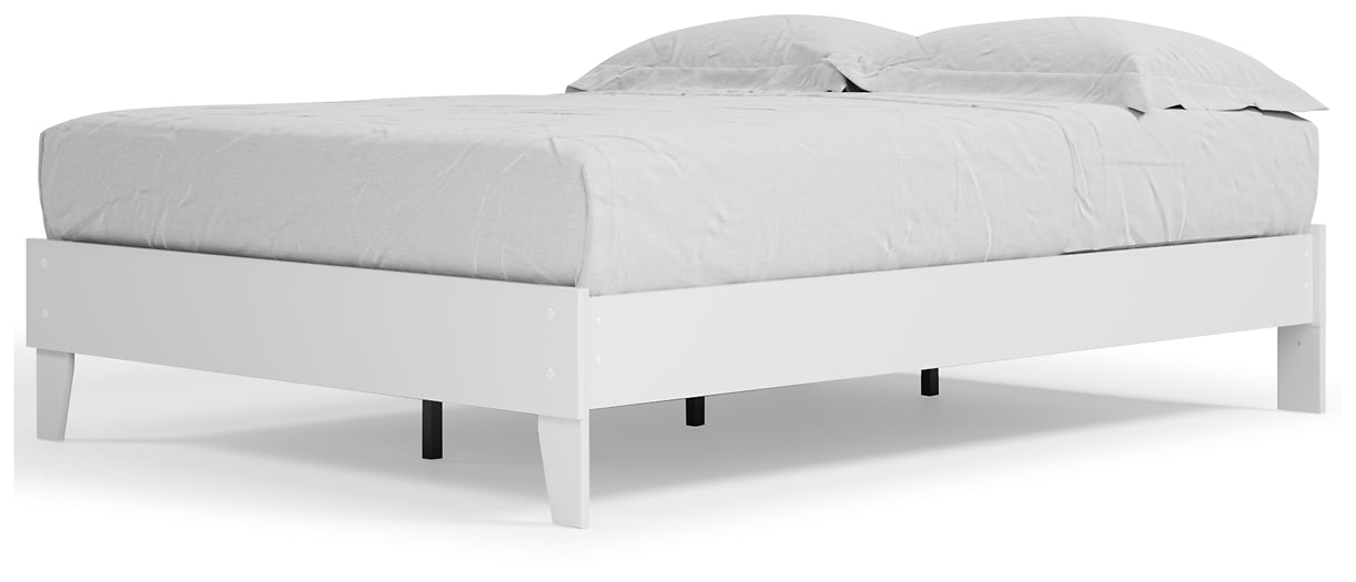 Piperton  Platform Bed Signature Design by Ashley®