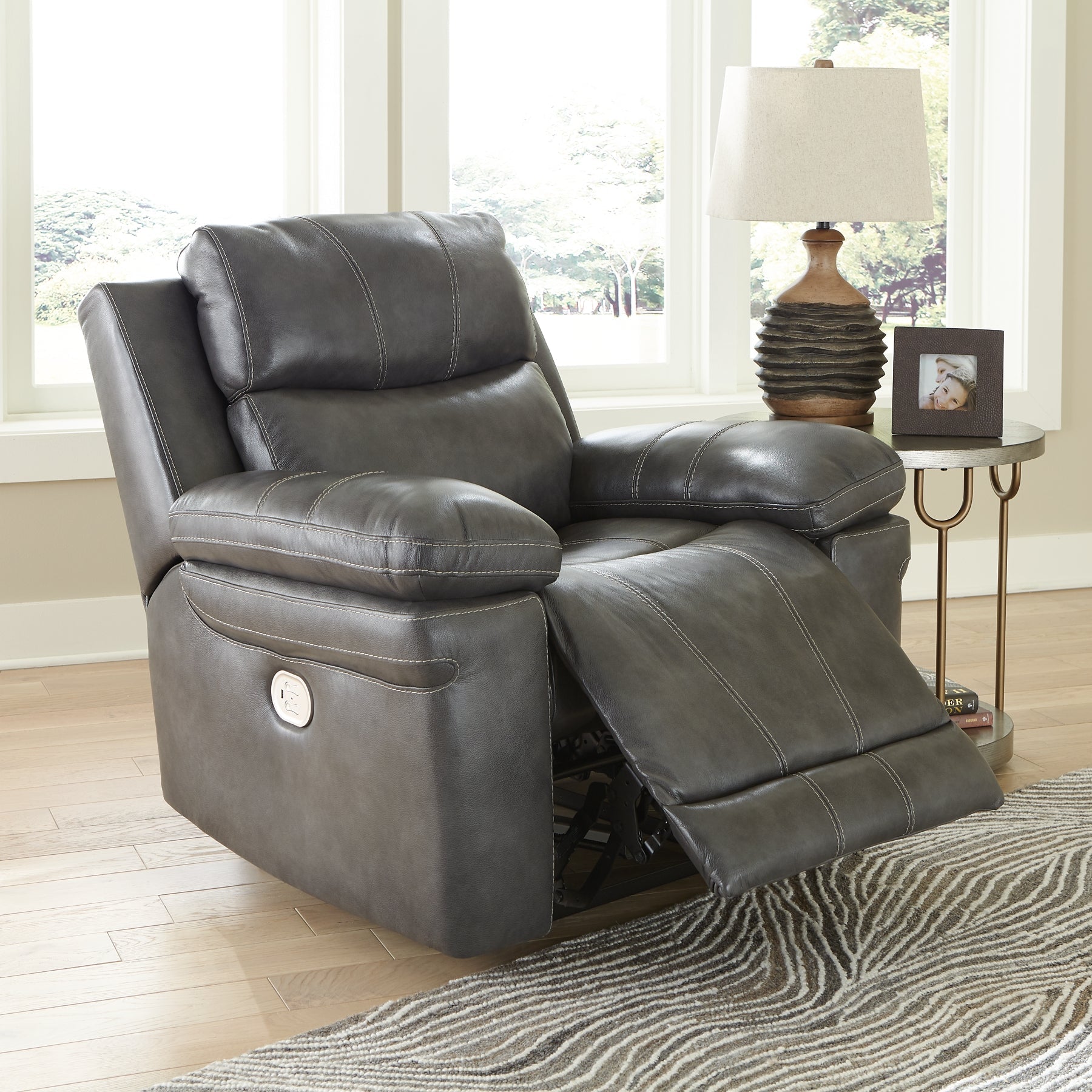 Edmar PWR Recliner/ADJ Headrest Signature Design by Ashley®