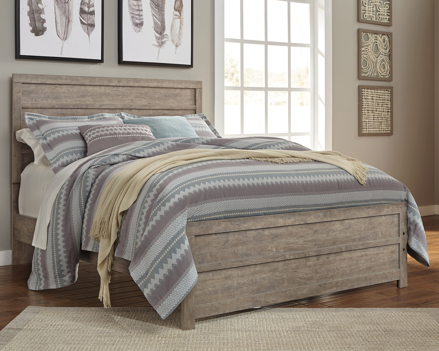 Culverbach  Panel Bed Signature Design by Ashley®