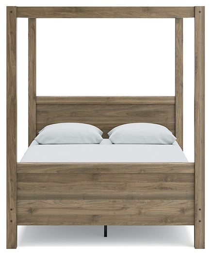 Aprilyn Queen Canopy Bed Signature Design by Ashley®