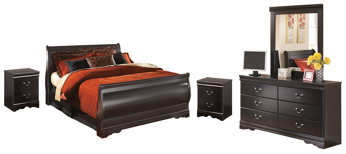 Huey Vineyard  Sleigh Bed With Mirrored Dresser And 2 Nightstands Signature Design by Ashley®