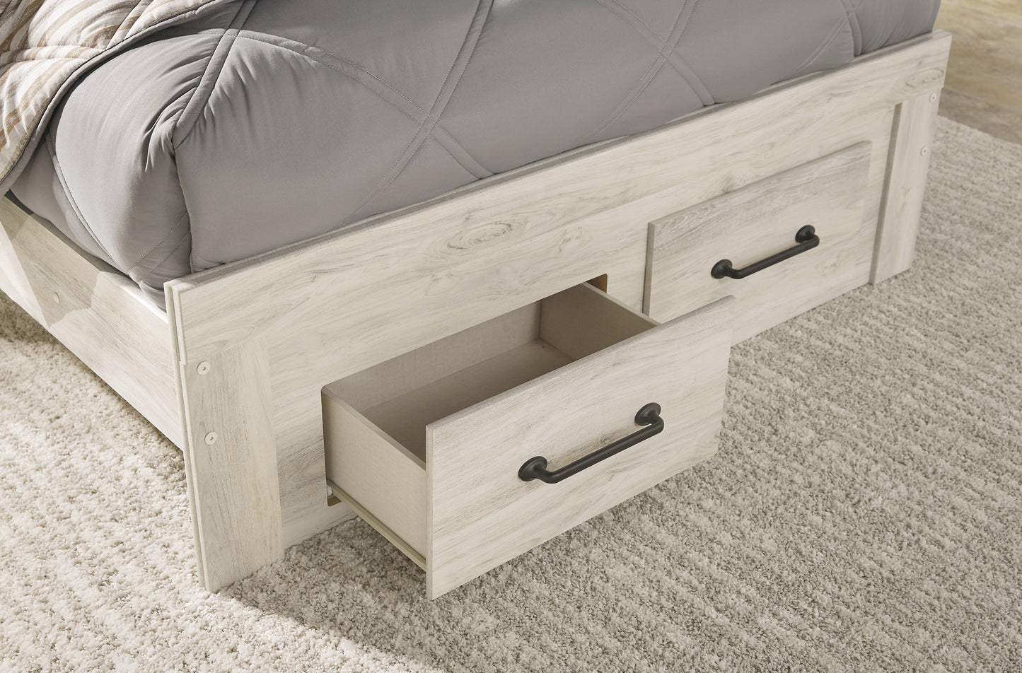 Cambeck  Panel Bed With 2 Storage Drawers With Mirrored Dresser, Chest And Nightstand Signature Design by Ashley®