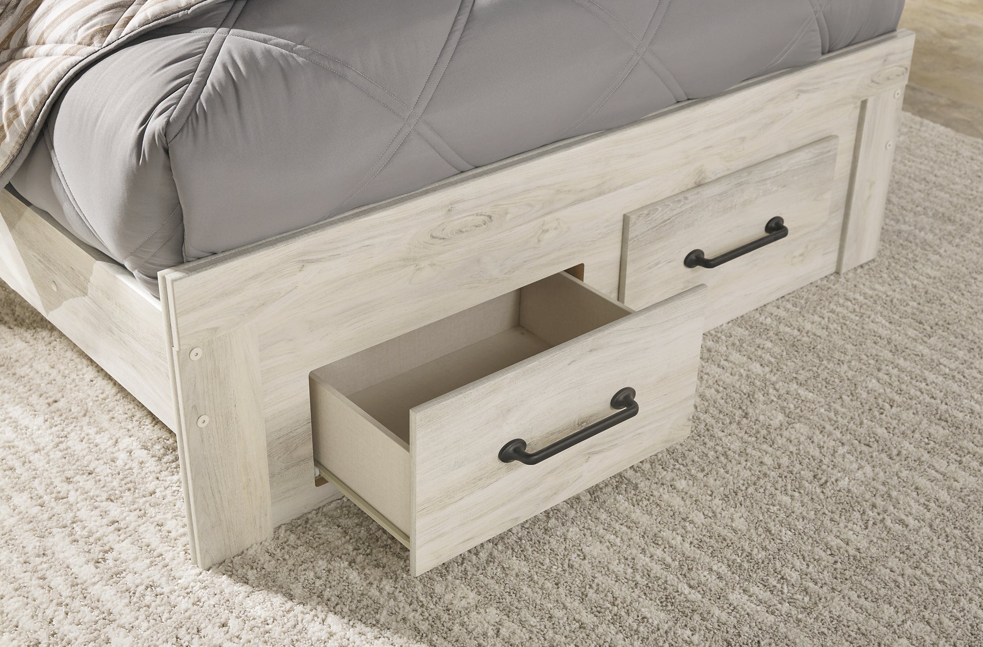 Cambeck  Panel Bed With 2 Storage Drawers With Mirrored Dresser, Chest And Nightstand Signature Design by Ashley®