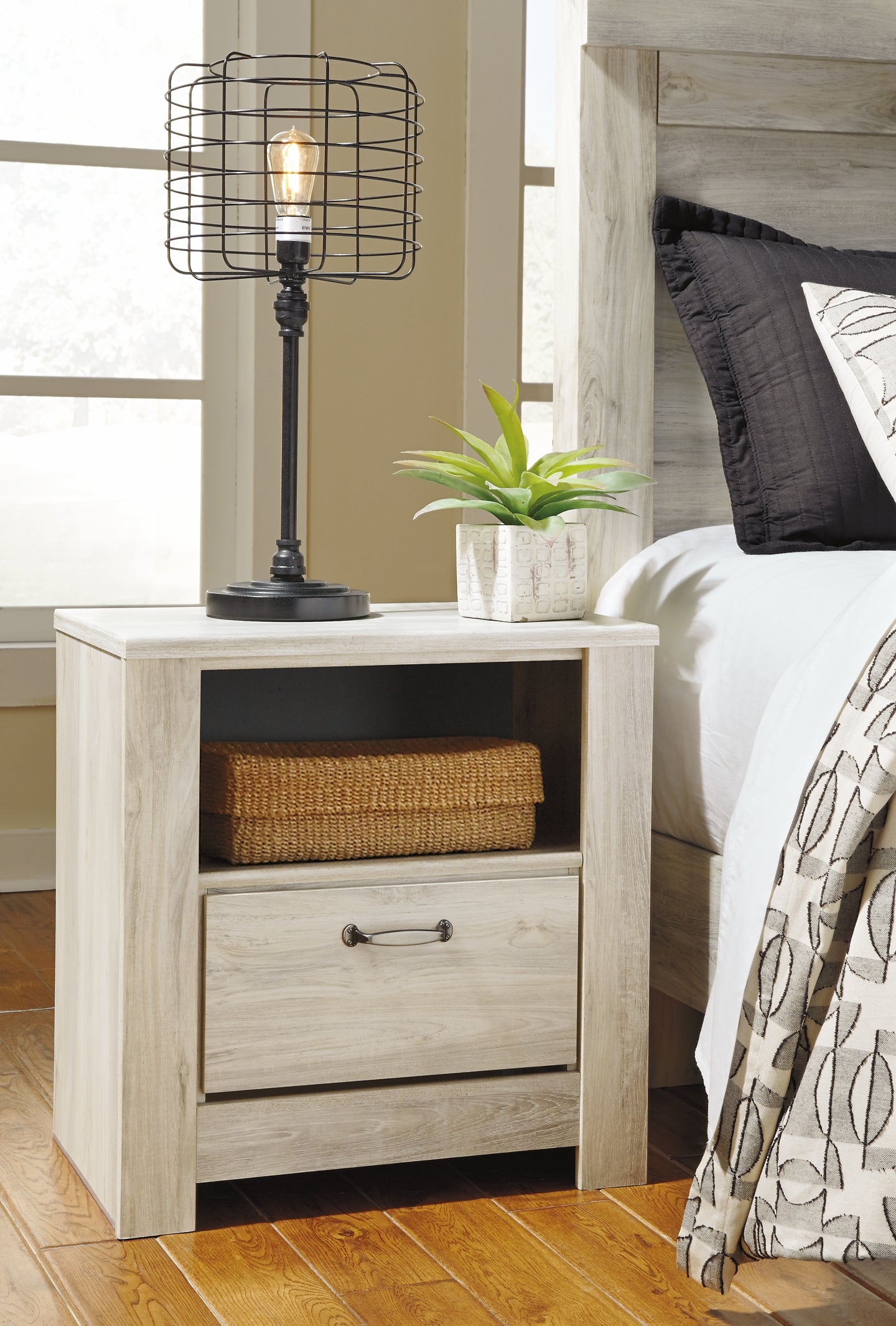 Bellaby  Panel Bed With Mirrored Dresser And 2 Nightstands Signature Design by Ashley®