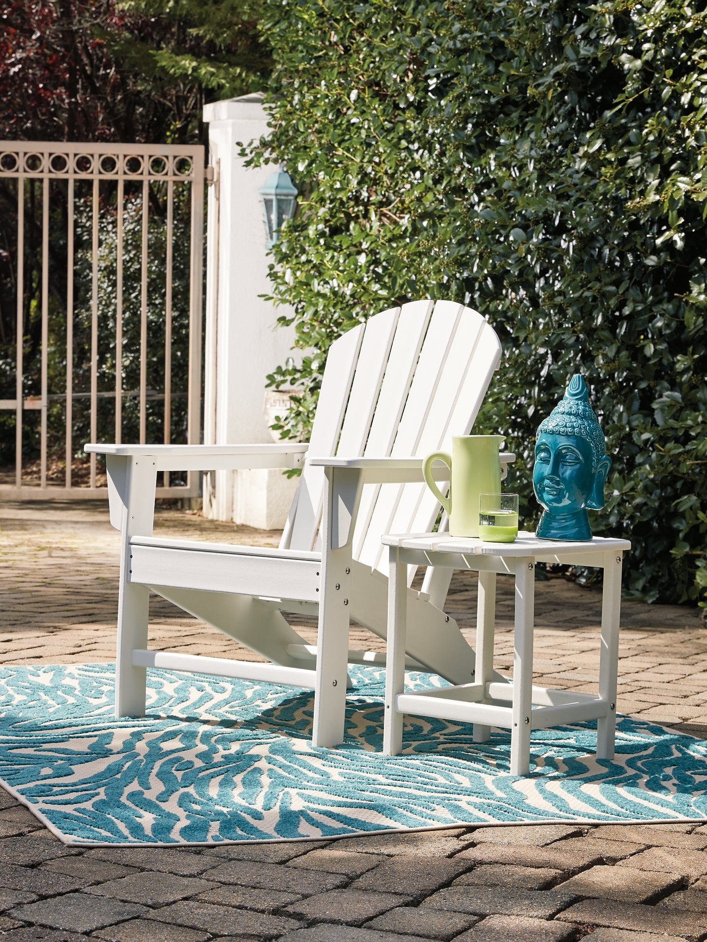 Sundown Treasure Outdoor Chair with End Table Signature Design by Ashley®