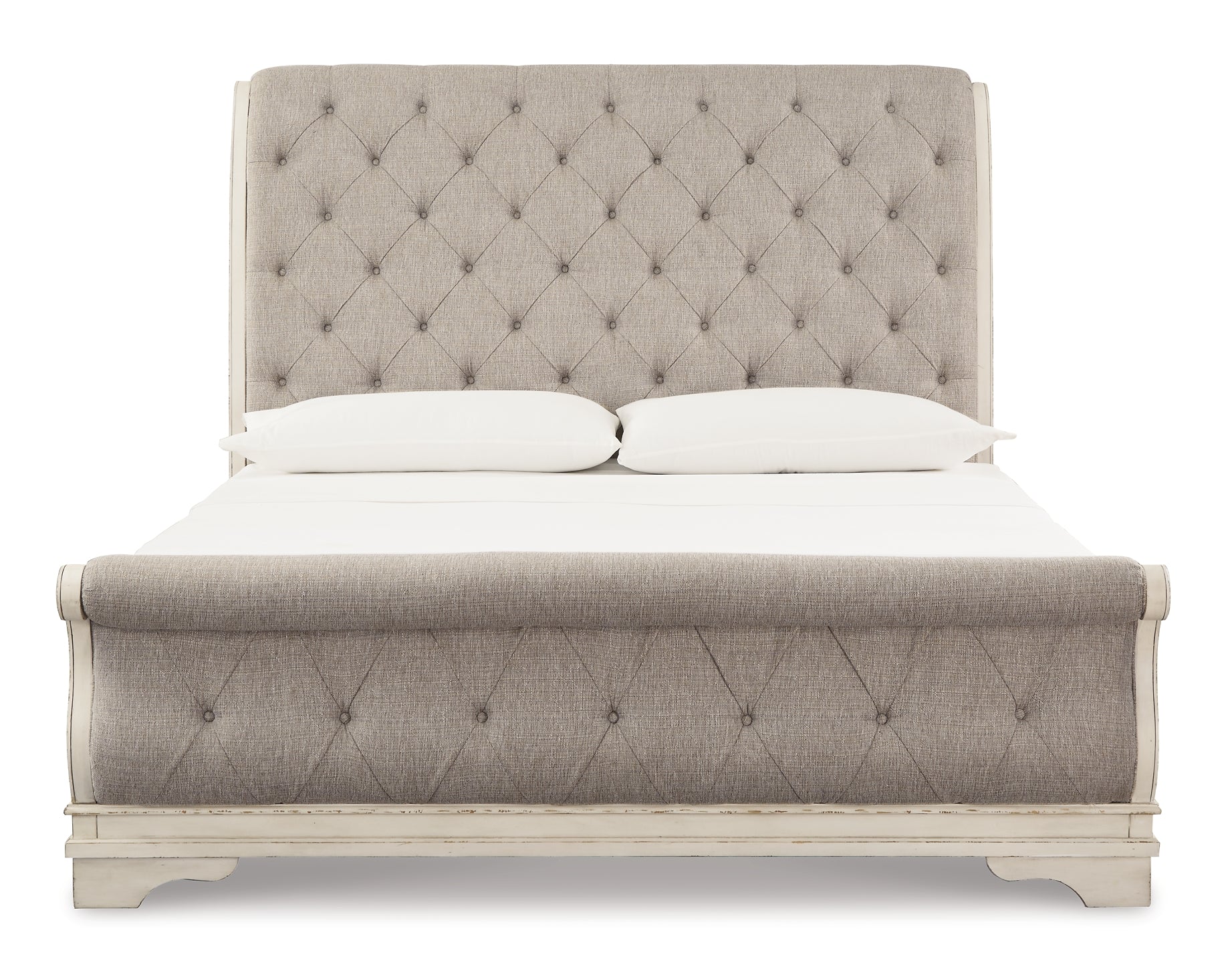 Realyn  Sleigh Bed Signature Design by Ashley®