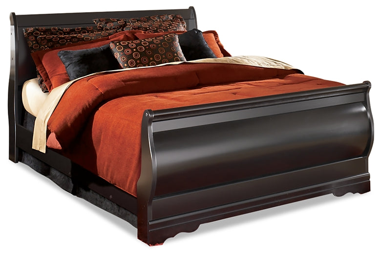 Huey Vineyard  Sleigh Bed Signature Design by Ashley®