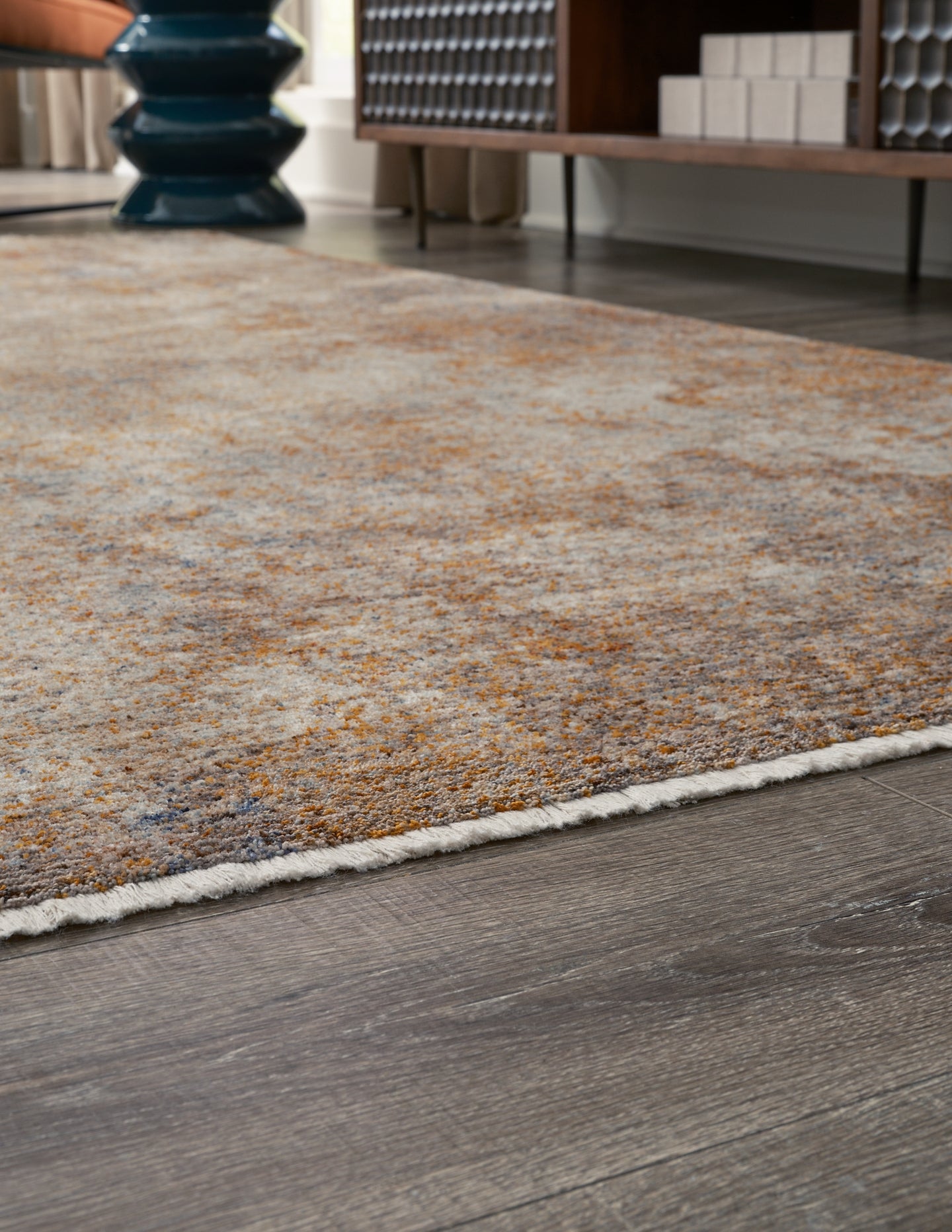 Mauville Medium Rug Signature Design by Ashley®