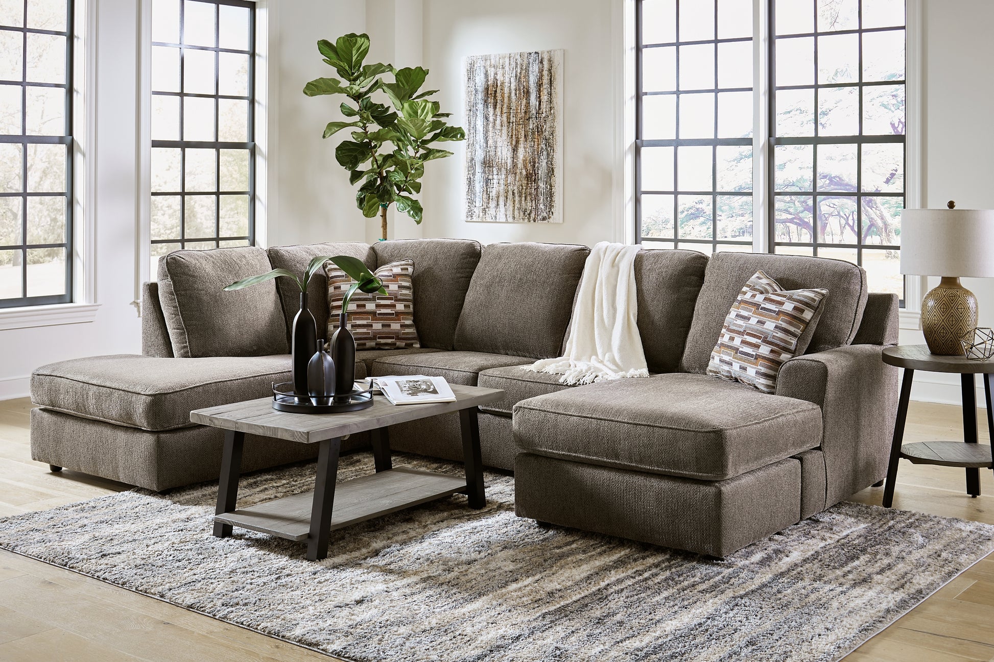 O'Phannon 2-Piece Sectional with Chaise Signature Design by Ashley®