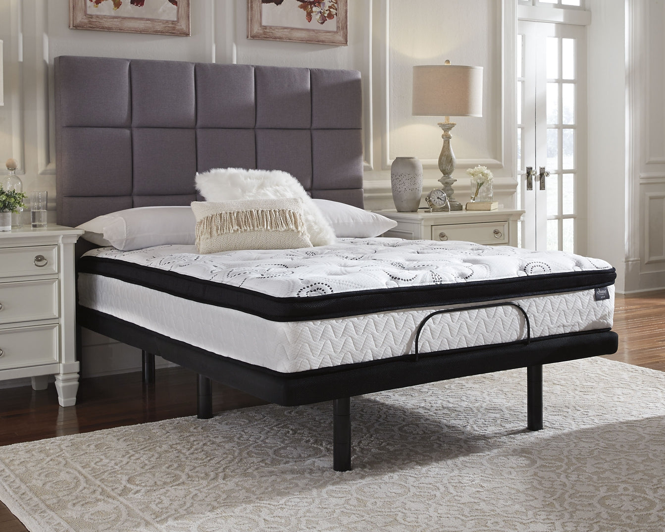 Chime 12 Inch Hybrid 12 Inch Hybrid Mattress with Adjustable Base Sierra Sleep® by Ashley