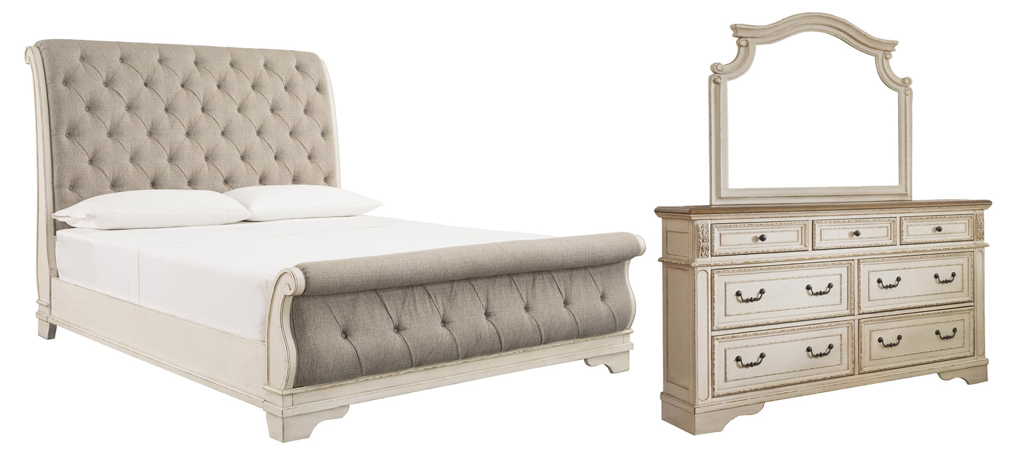 Realyn  Sleigh Bed With Mirrored Dresser Signature Design by Ashley®