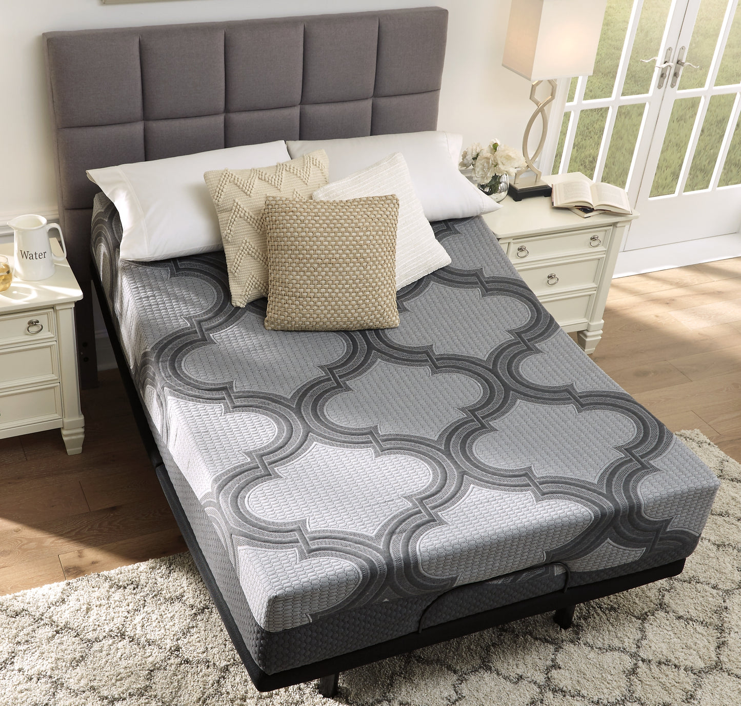 12 Inch Ashley Hybrid King Adjustable Base and Mattress Sierra Sleep® by Ashley