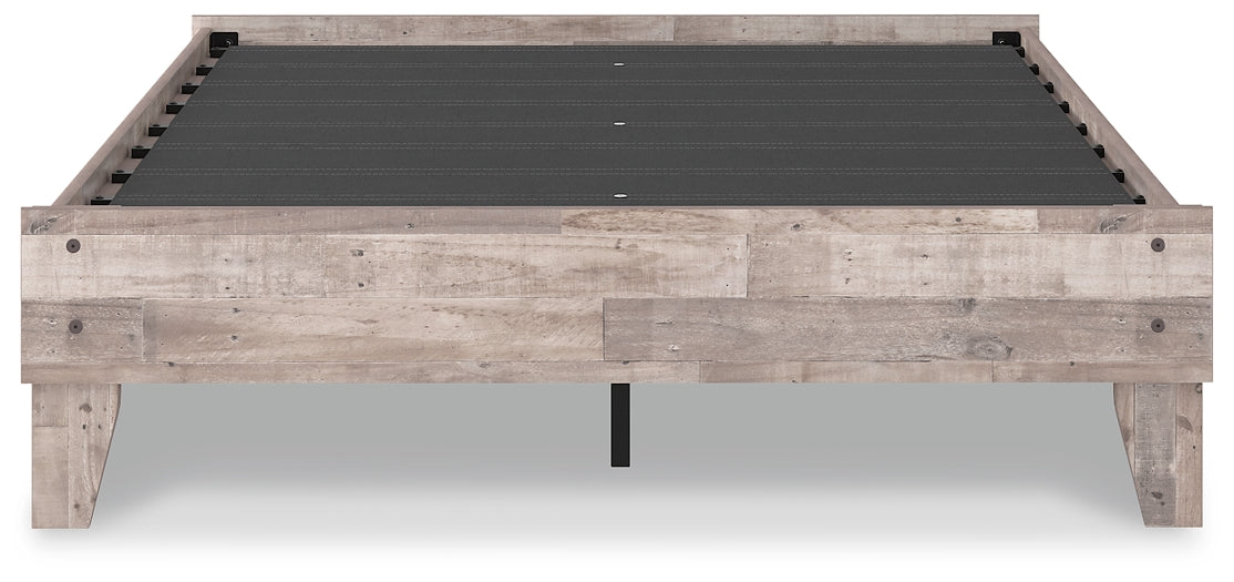 Neilsville  Platform Bed Signature Design by Ashley®