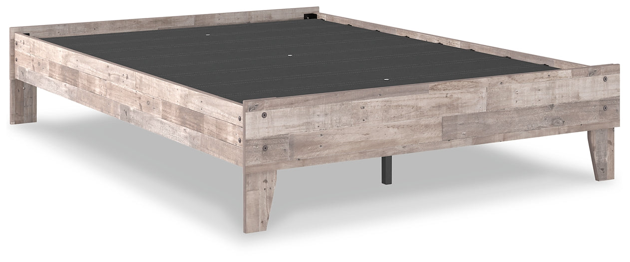 Neilsville  Platform Bed Signature Design by Ashley®