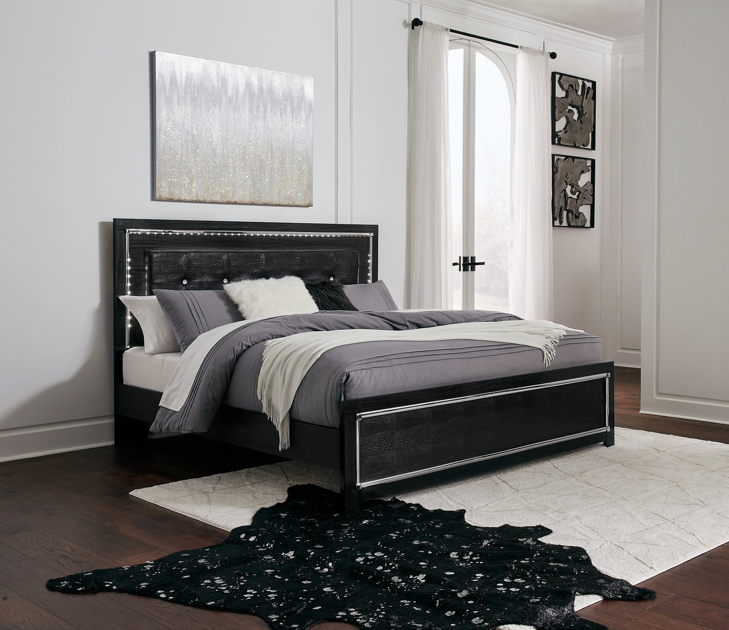 Kaydell  Upholstered Panel Bed Signature Design by Ashley®