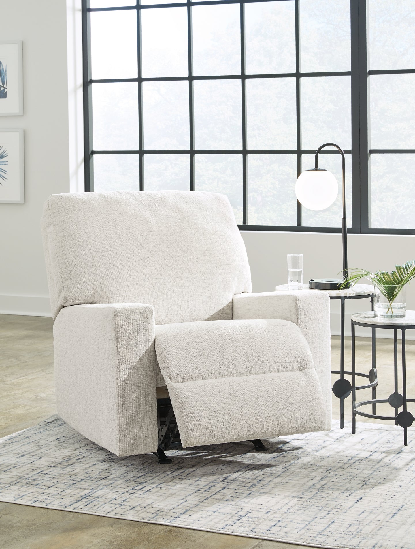 Rannis Rocker Recliner Signature Design by Ashley®