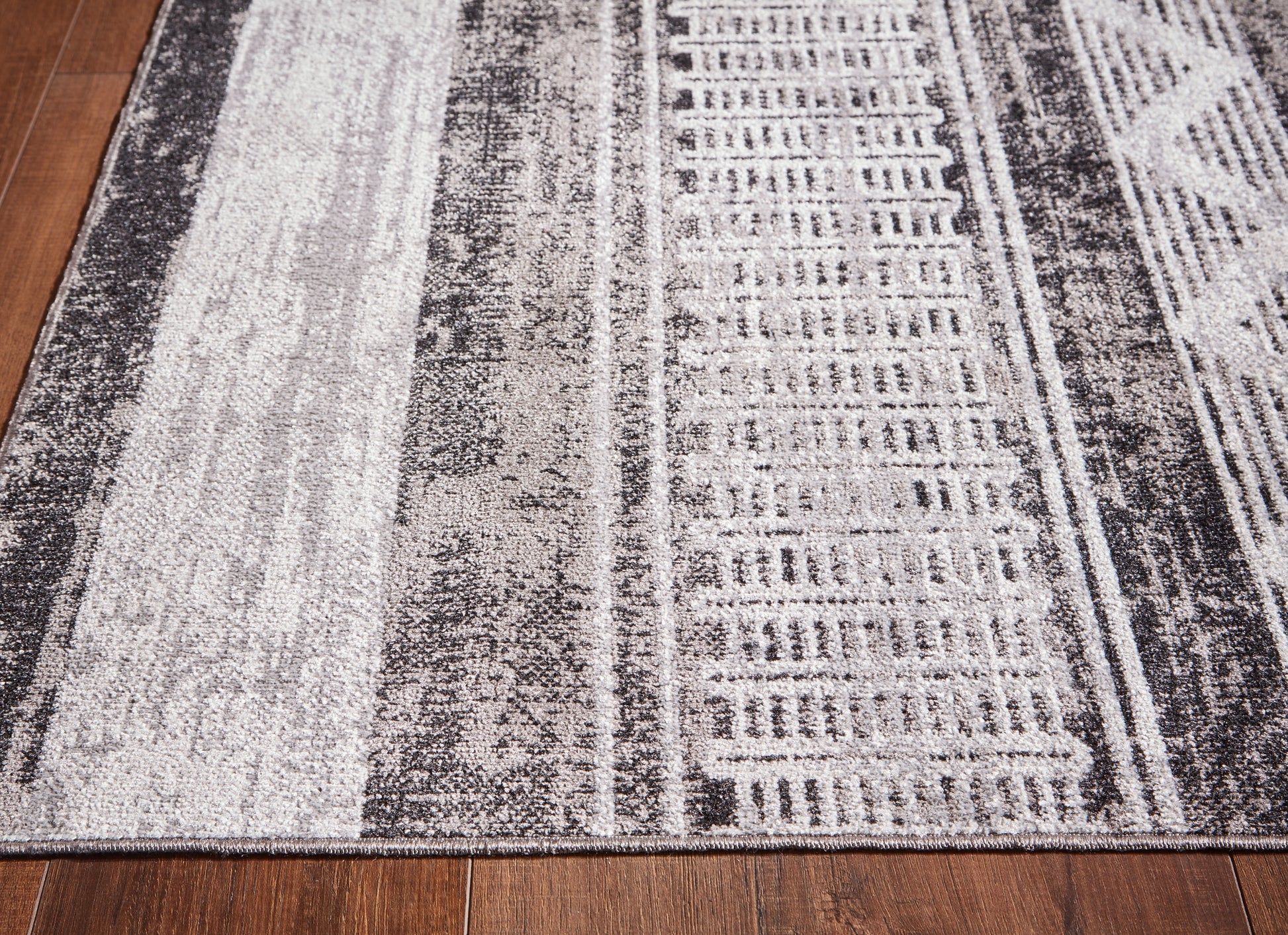 Henchester Washable Medium Rug Signature Design by Ashley®