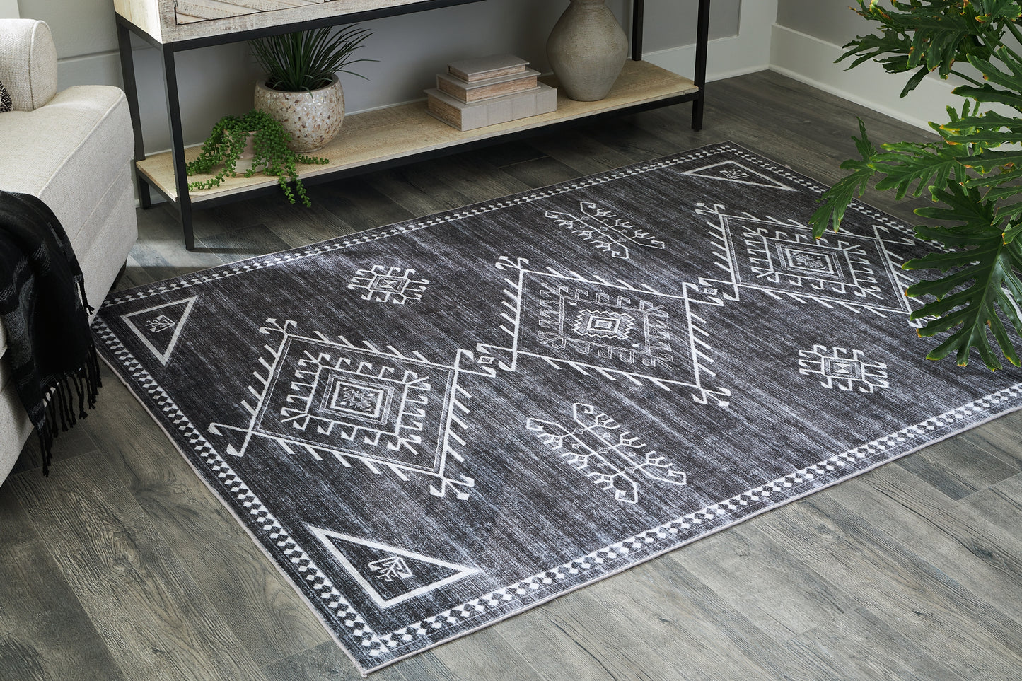 Arloman Washable Medium Rug Signature Design by Ashley®