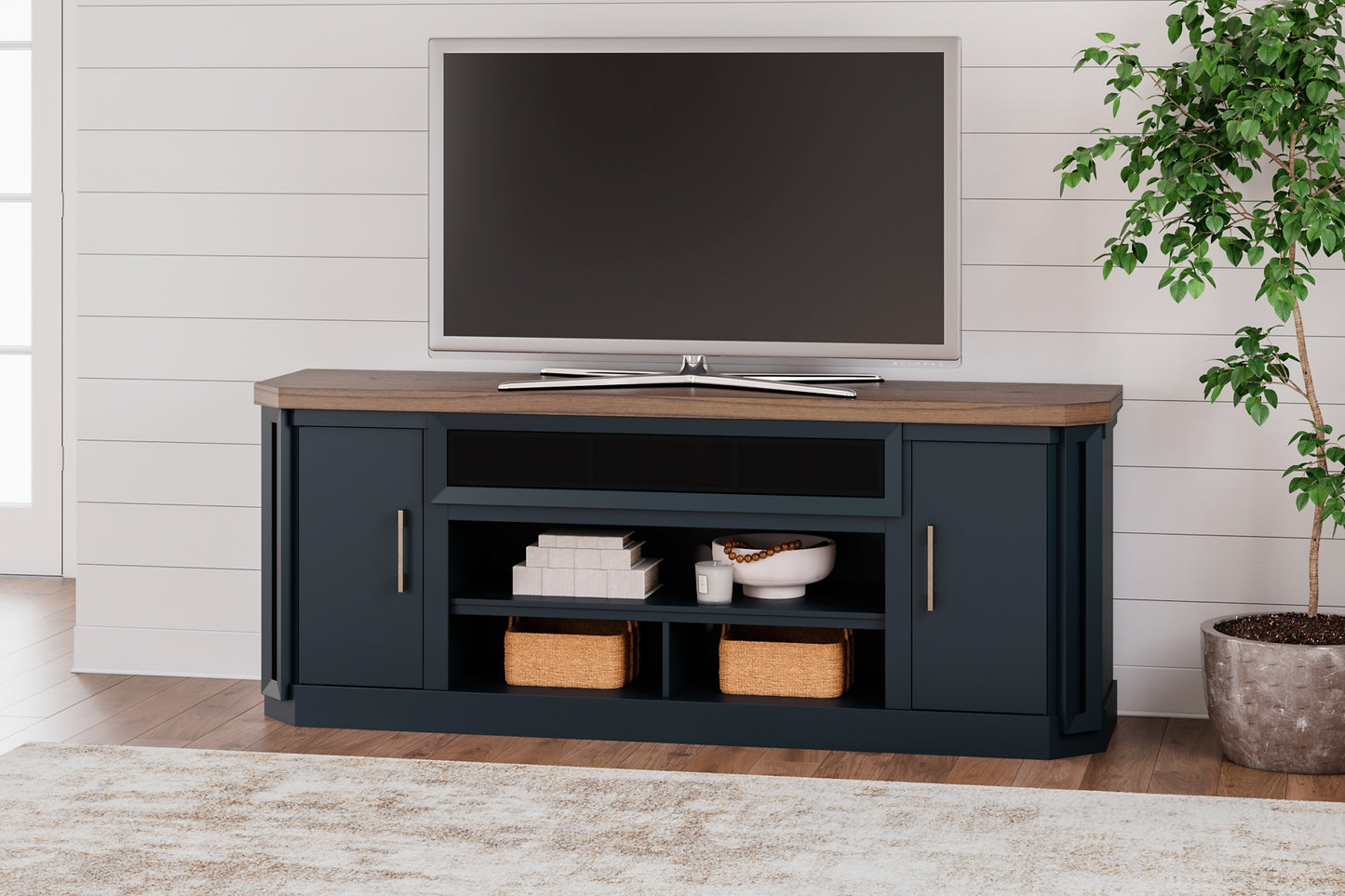 Landocken XL TV Stand w/Fireplace Option Signature Design by Ashley®