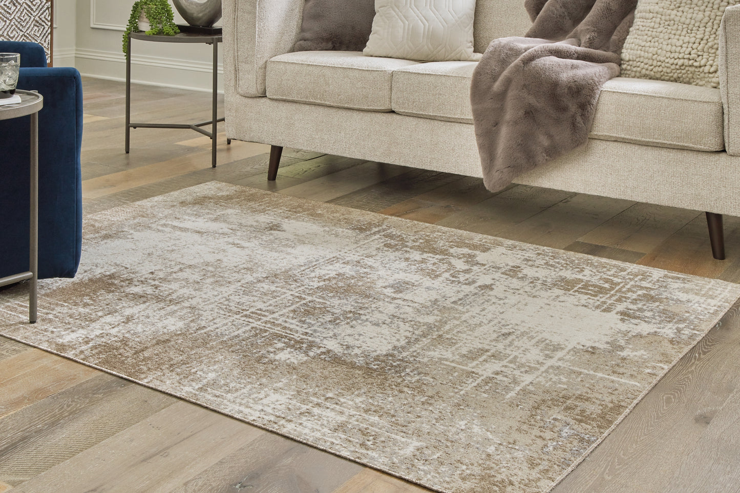 Grifflain Washable Medium Rug Signature Design by Ashley®