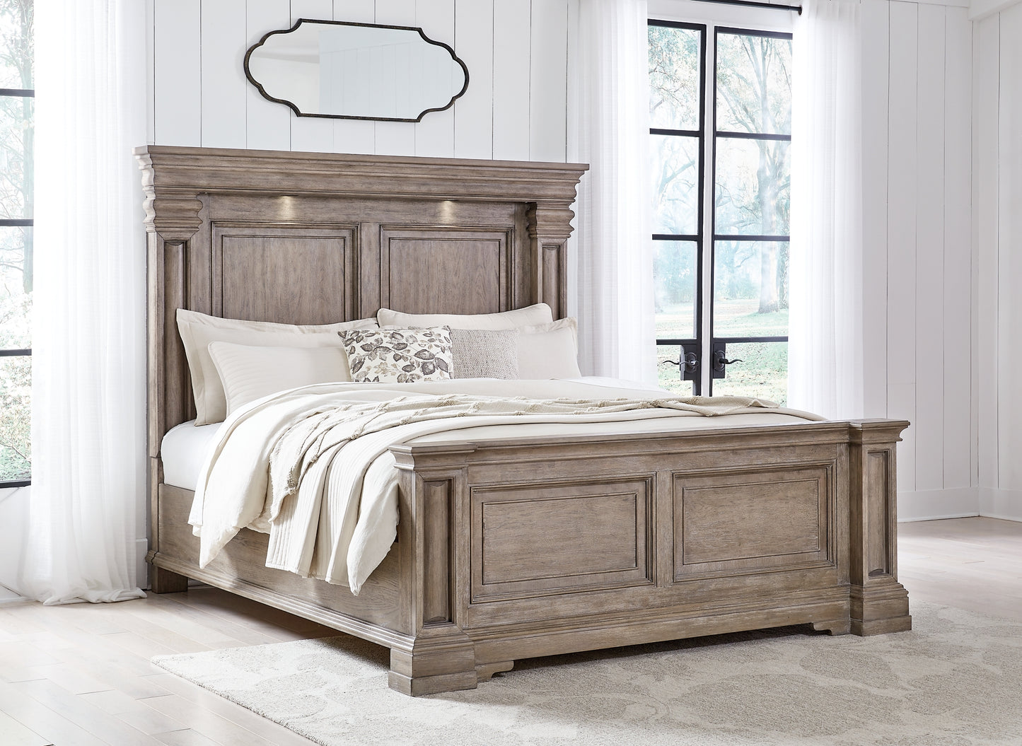 Blairhurst  Panel Bed Signature Design by Ashley®