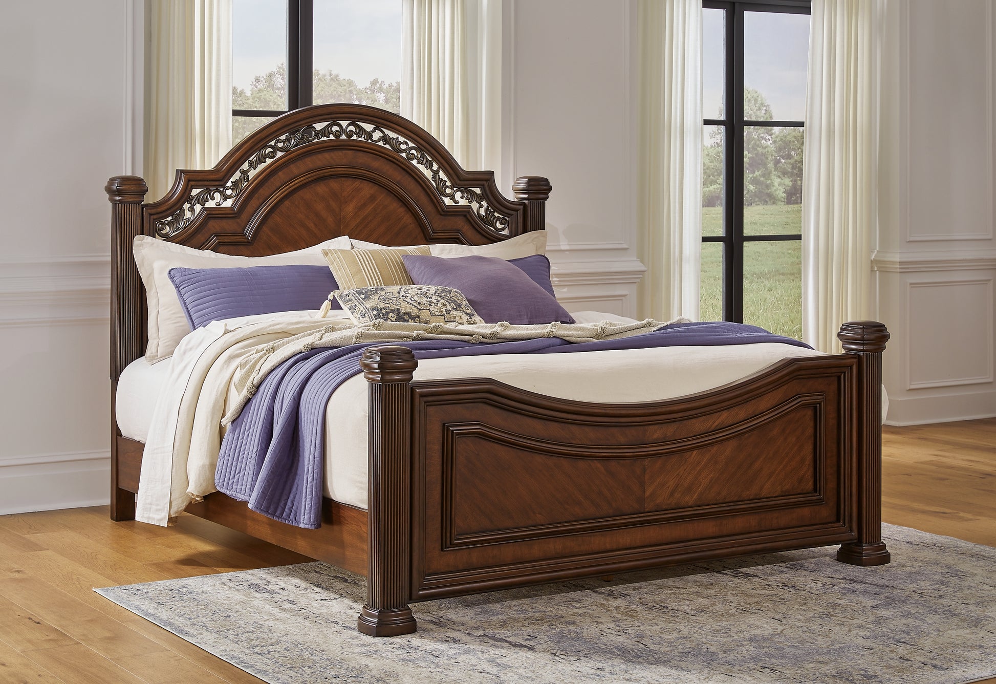 Lavinton  Poster Bed Signature Design by Ashley®