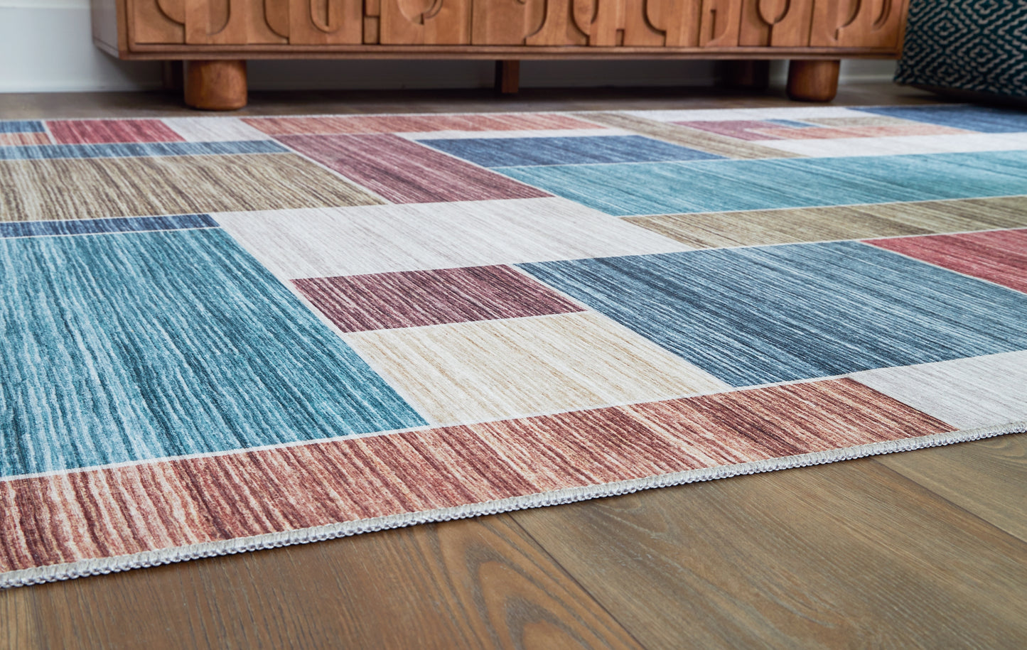 Numore Washable Medium Rug Signature Design by Ashley®