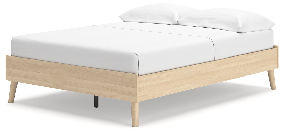 Cabinella Queen Platform Bed Signature Design by Ashley®