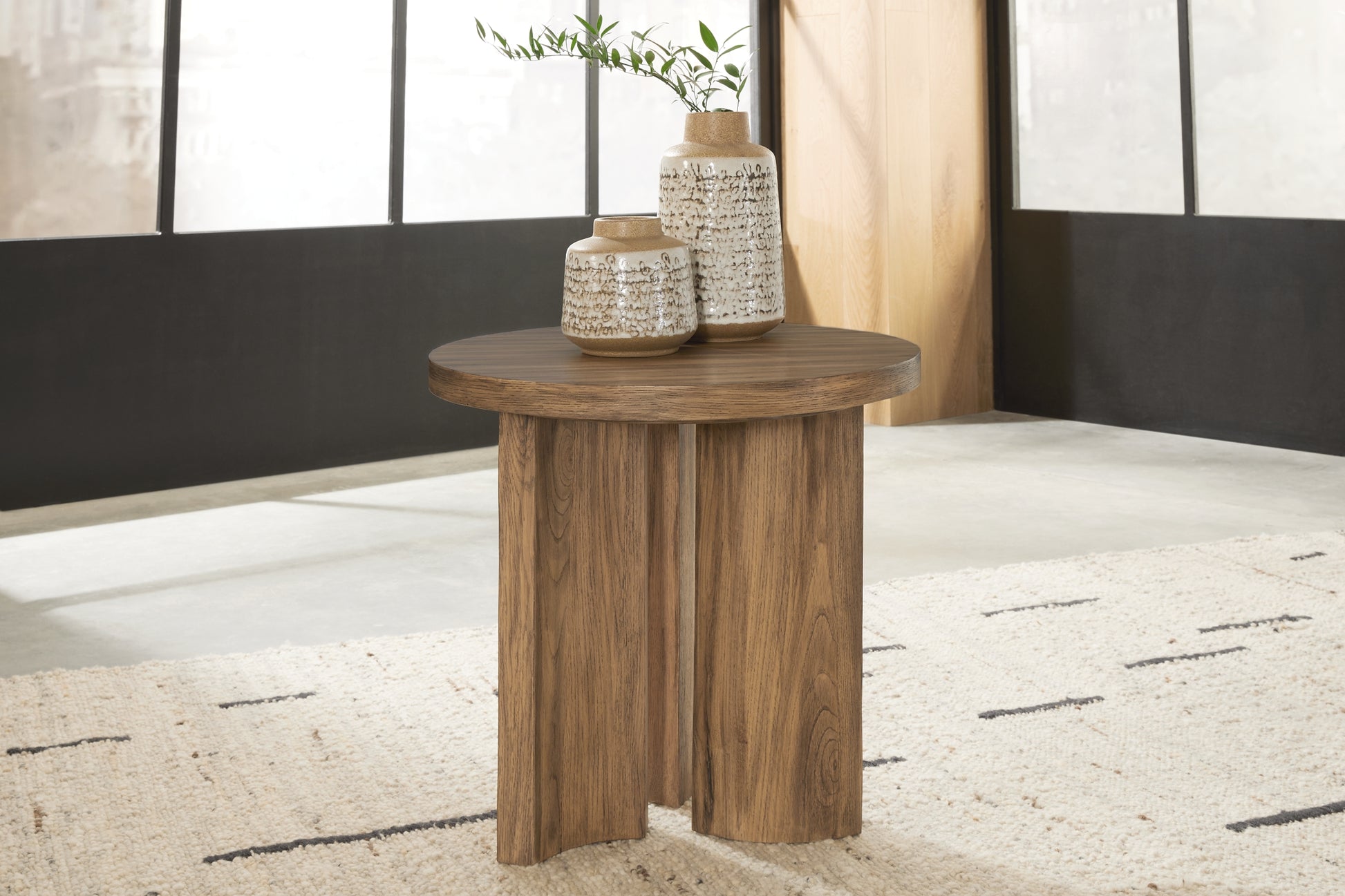 Austanny Round End Table Signature Design by Ashley®