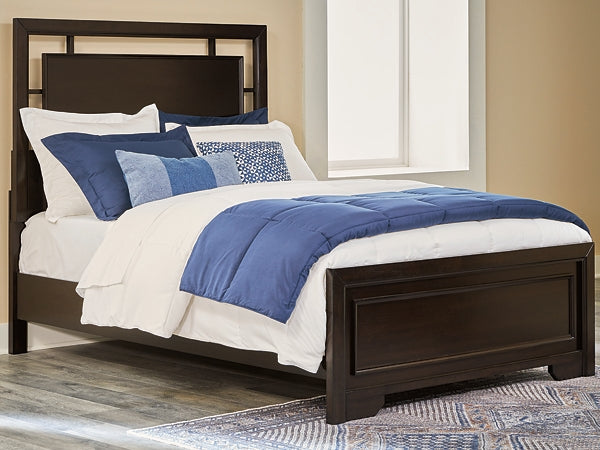 Covetown  Panel Bed Signature Design by Ashley®