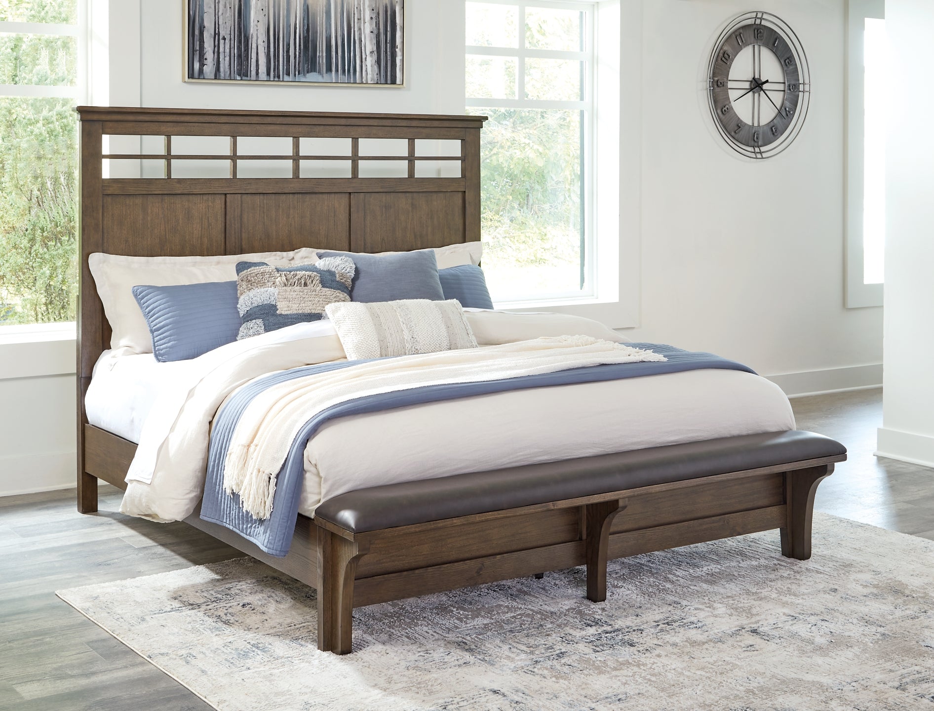 Shawbeck  Panel Bed Benchcraft®